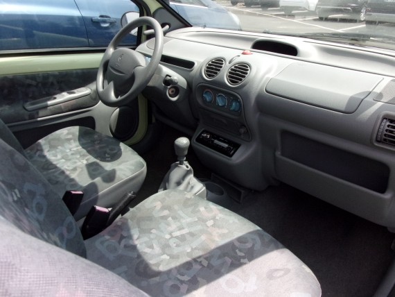 RENAULT TWINGO twingo 1-004.jpg